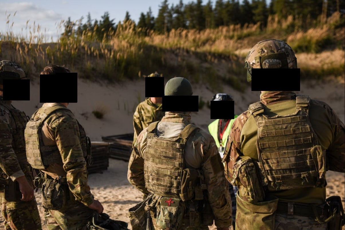 UR Tactical Integrated Tactical Plate Carrier Atacs-IX with Pouches